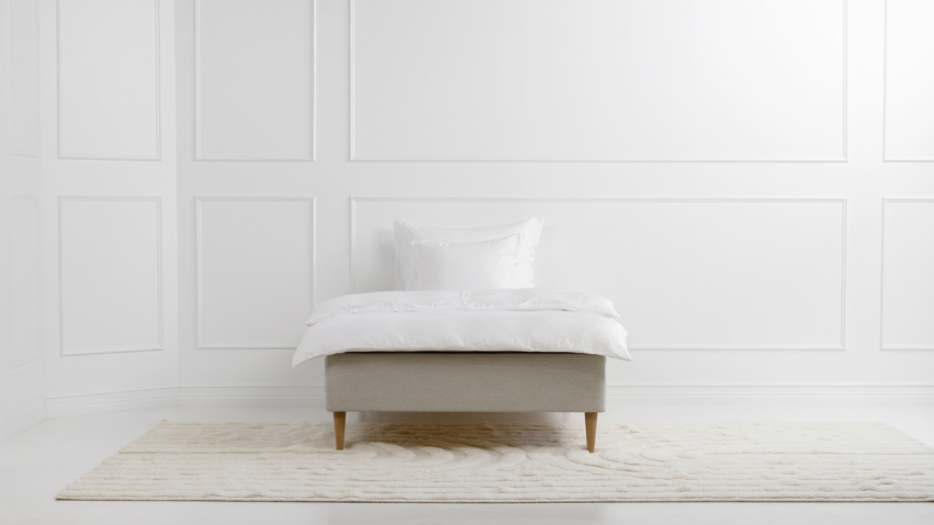 Winga Ikon Boxsenge 140 Beige i gruppen Senge / Boxmadrasser / Boxmadrasser 140 cm / Boxmadrasser 140x200 cm hos Sängvaruhuset Elgen (V822302301)