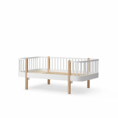 Oliver Furniture Wood Original Junior Daybed White/Oak