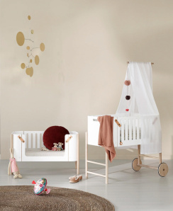 Oliver Furniture Puuhaltija för Wood Co-Sleeper