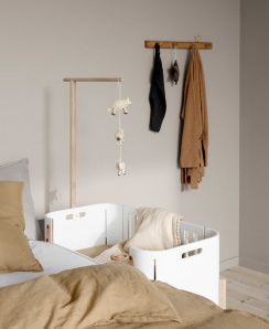 Oliver Furniture Puuhaltija för Wood Co-Sleeper
