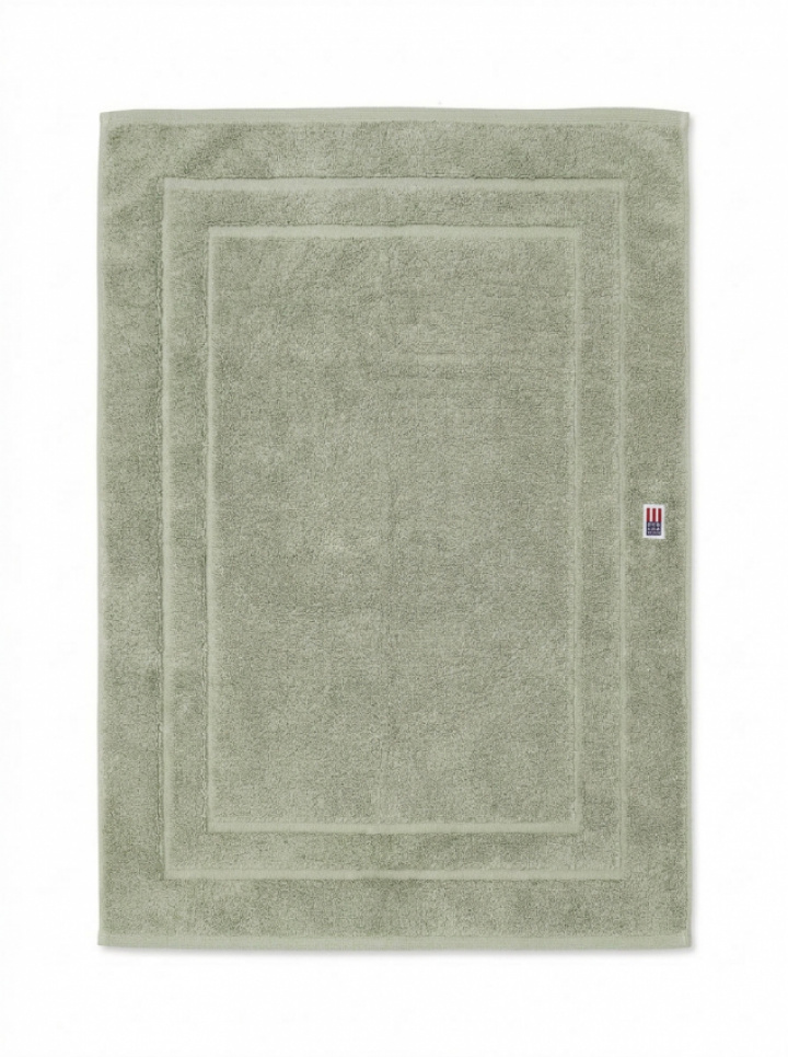 Lexington Icons Original Badeværelsesmåtte Vintage Green 50x80 cm i gruppen Tilbehør / Frotté / Lexington håndklæder hos Sängvaruhuset Elgen (10002905-8010-RG85)