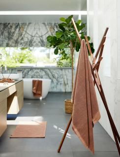 Himla Lina Towel Grounded