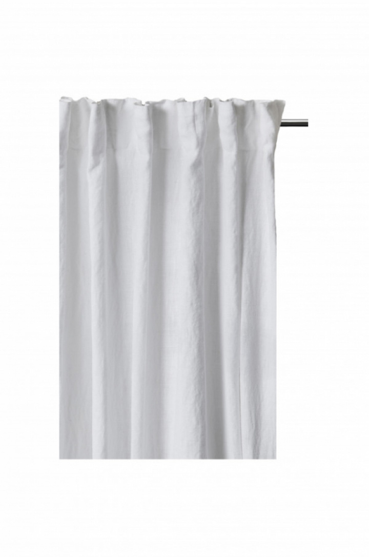 Himla Sunshine Curtain with Pleating Tape White 140x290cm in the group Bedding / Brands / Himla Bed Linens / at Sängvaruhuset Elgen (22762902)