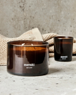 Meraki Tuoksukynttilä Dark Wood