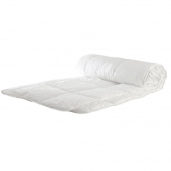 Varnamo of Sweden Cowslip Duvet