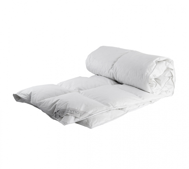 Varnamo of Sweden Lilja Down Comforter in the group Duvets / Brands / Varnamo of Sweden Duvets at Sängvaruhuset Elgen (43100100)