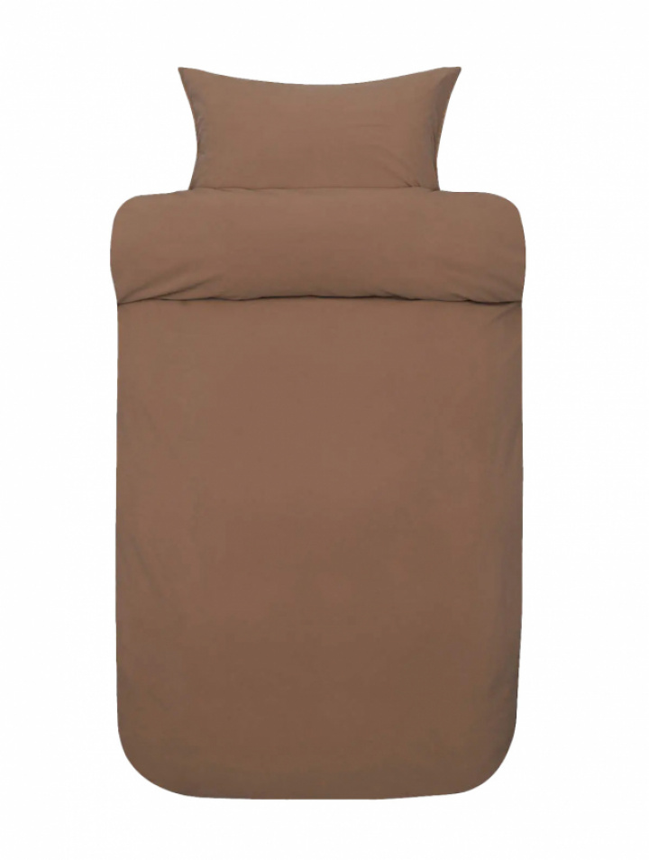 Hoie sengesæt Fröja Karamelbrun 150x210 cm i gruppen Sengetøj / Brands / Hoie Sengetøj hos Sängvaruhuset Elgen (70008252)