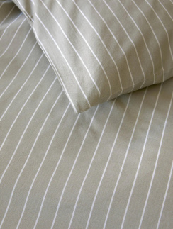Hoie Duvet Cover Set Pia Olive Green 150x210 cm