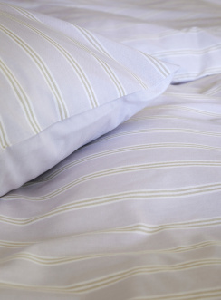 Hoie Duvet Cover Set Ylva Lavender 150x210 cm