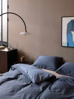 Hoie Dyneomslag Oslo Satin Mørkeblå 150x210 cm