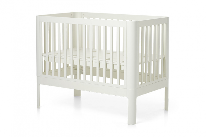 Flexa Nova Baby bed Cream White in the group Beds / Loft Beds & Children\'s Beds / Children\'s Beds / Children\'s bed 120x200 cm at Sängvaruhuset Elgen (80-39801-10201)