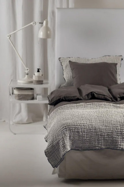 Himla Pauline Bedspread Shadow