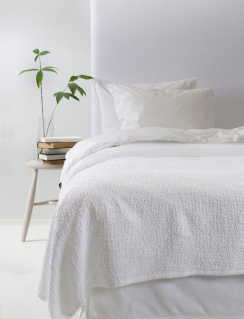 Himla Dani Bedspread White