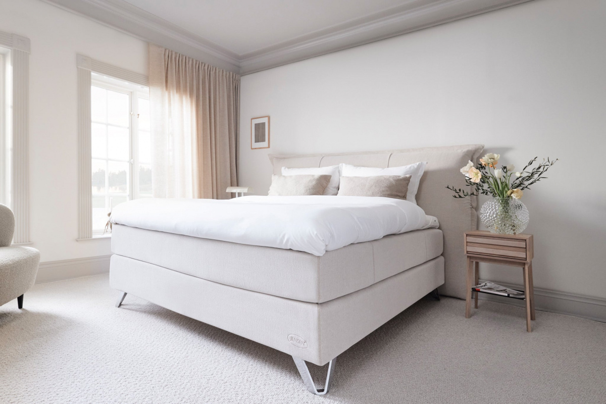 Jensen Supreme Continental Bed