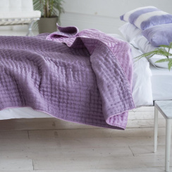 Designers Guild Chenevard Damson & Magenta Heittohuopa