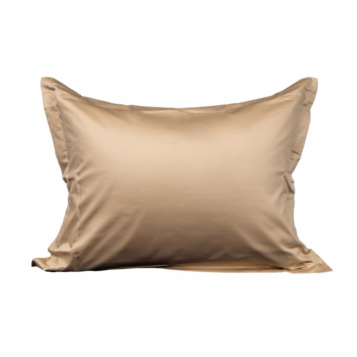 Elgen Hotel Beds Satin pudebetræk med vinge Beige i gruppen Sengetøj / Brands / Elgen Hotel Beds Sengetøj hos Sängvaruhuset Elgen (ehb41045060bg00)